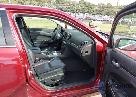 2018 Chrysler 300 Touring L из США, поврежденный, VIN 2C3CCAAG9JH262168